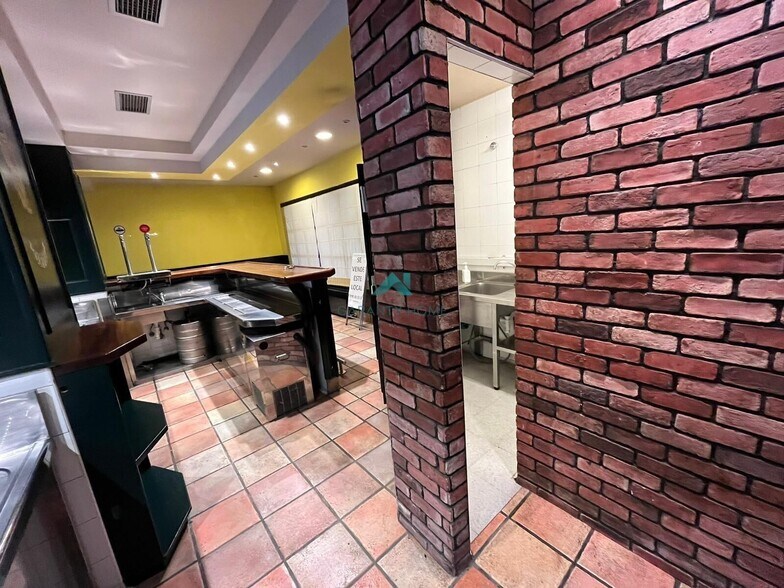 Local en GASTEIZ, Álava en venta - Foto del edificio - Imagen 2 de 19
