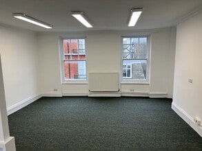 6 Porter St, London en alquiler Foto del interior- Imagen 2 de 5