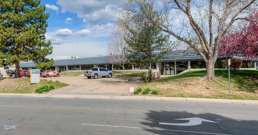 1860 Lefthand Cir, Longmont, CO en alquiler - Foto del edificio - Imagen 2 de 59