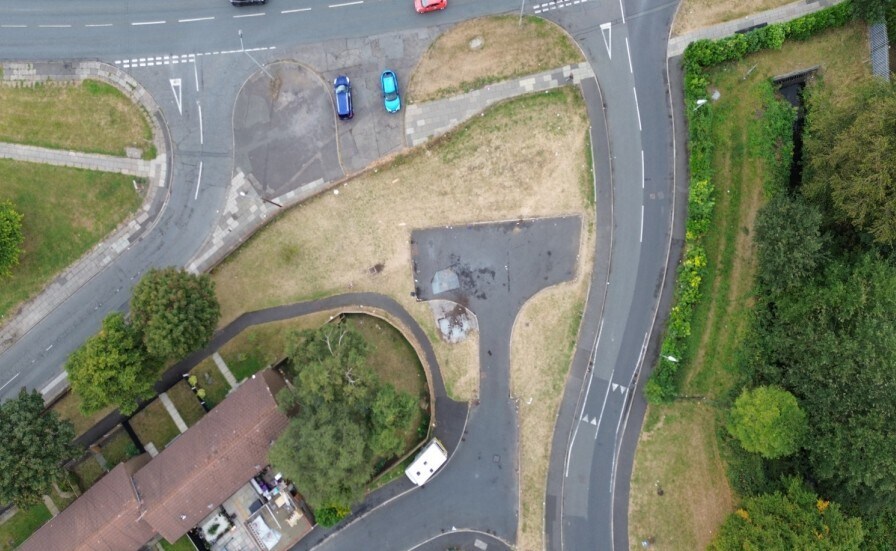 Manderston Dr, Liverpool en venta - Vista aérea - Imagen 2 de 3