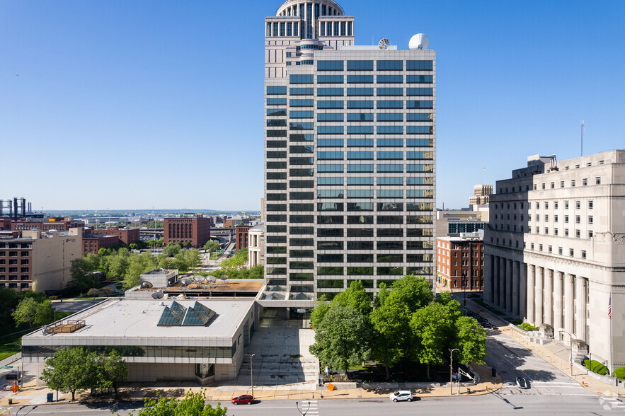 1010 Market St, Saint Louis, MO en alquiler - Foto del edificio - Imagen 2 de 6