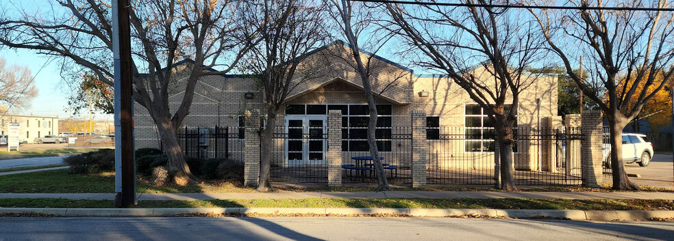 810 Lipscomb St, Fort Worth, TX en alquiler - Foto del edificio - Imagen 3 de 12