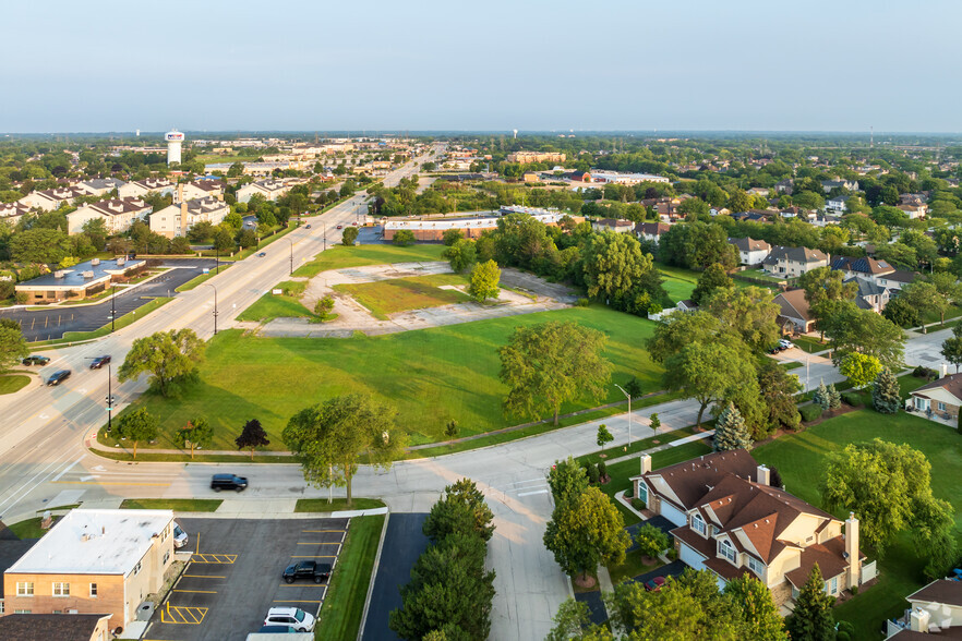 1100 W Lake St, Addison, IL en venta - Vista aérea - Imagen 3 de 4