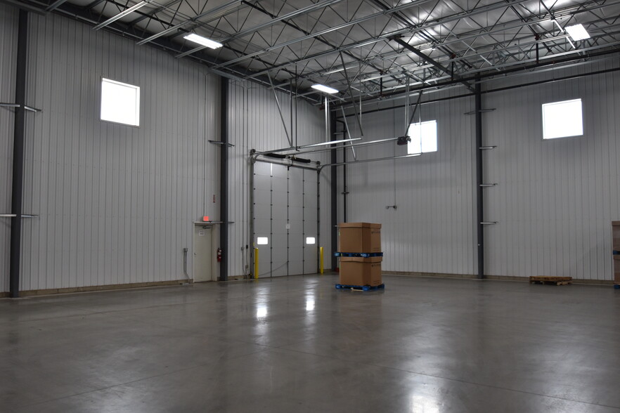 4551 37th N st, Fargo, ND en alquiler - Foto del interior - Imagen 2 de 5