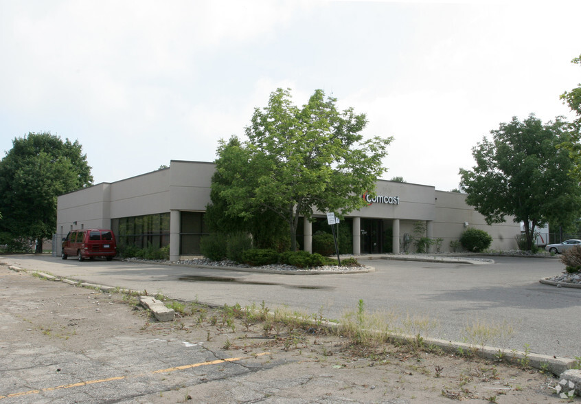 1070 Trowbridge Rd, East Lansing, MI en alquiler - Foto del edificio - Imagen 2 de 5