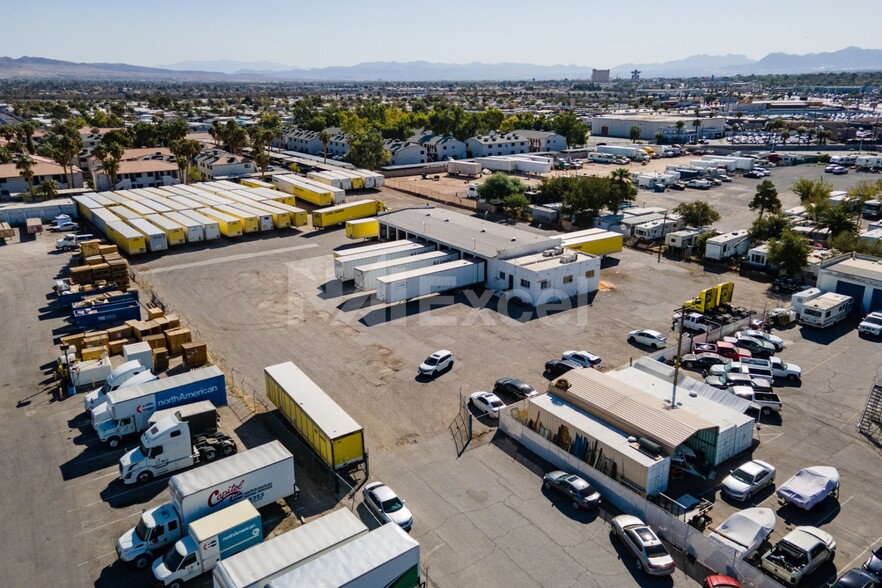 1800 S Mojave Rd, Las Vegas, NV en alquiler - Vista aérea - Imagen 3 de 12