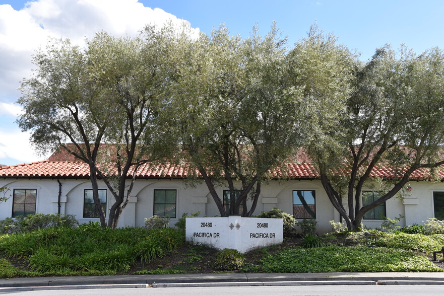 20480 Pacifica Dr, Cupertino, CA en alquiler - Foto del edificio - Imagen 3 de 8