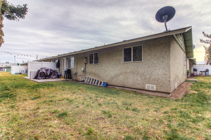 1704 S 12th Ave, Yakima, WA en venta - Foto del edificio - Imagen 2 de 21