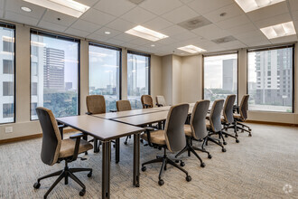 2100 West Loop South, Houston, TX en alquiler Foto del interior- Imagen 2 de 7