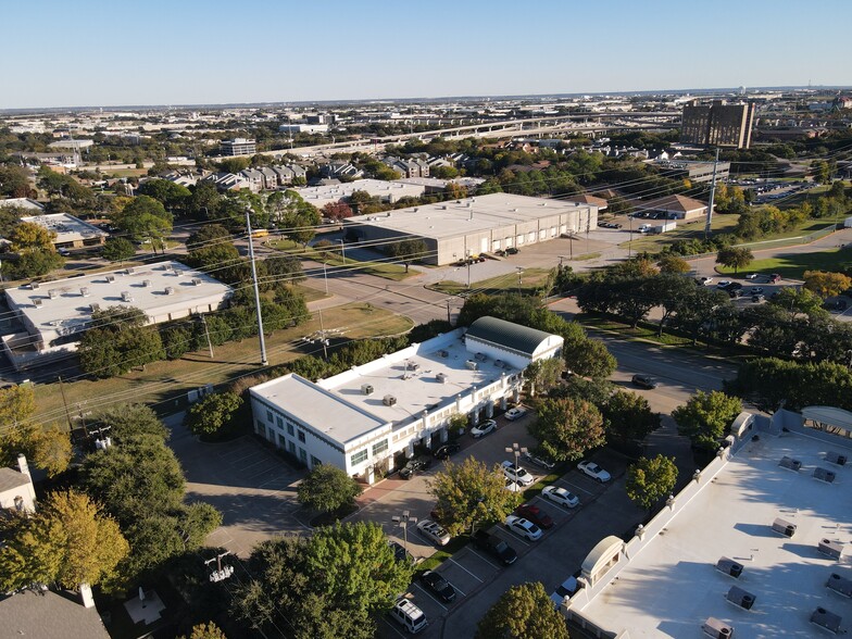 2233 Avenue J, Arlington, TX en alquiler - Foto del edificio - Imagen 3 de 5