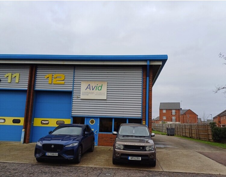 Mile Rd, Bedford en alquiler - Foto del edificio - Imagen 1 de 3