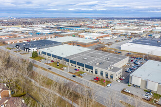 839-859 Jean-Paul-Vincent, Longueuil, QC - VISTA AÉREA  vista de mapa