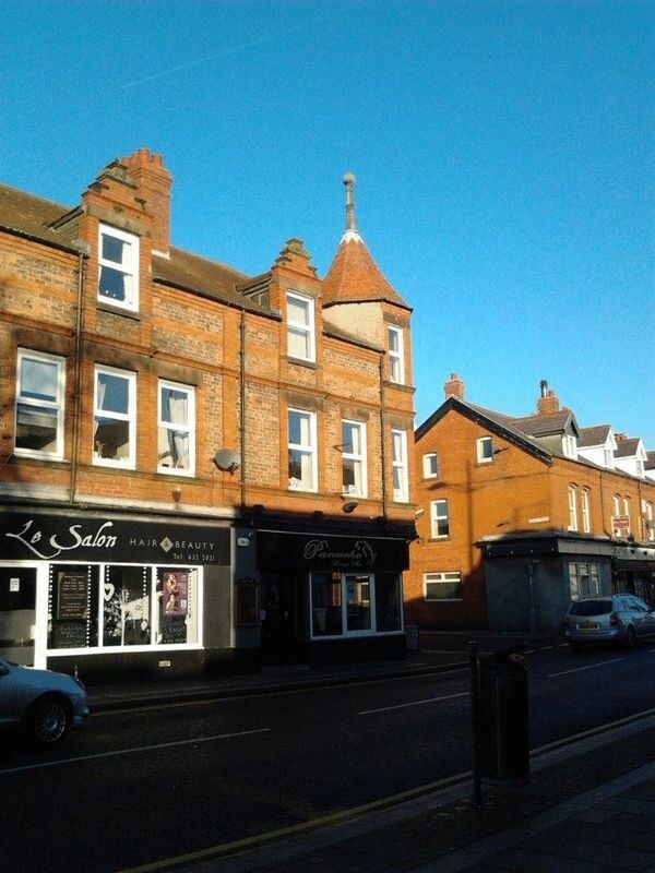 43-43A Market St, Wirral en alquiler Foto principal- Imagen 1 de 7