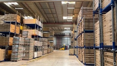 30 Rue Du Traité De Rome, Mions en alquiler Foto del interior- Imagen 2 de 4