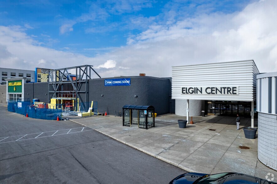 417 Wellington St, St Thomas, ON en alquiler - Foto del edificio - Imagen 2 de 19