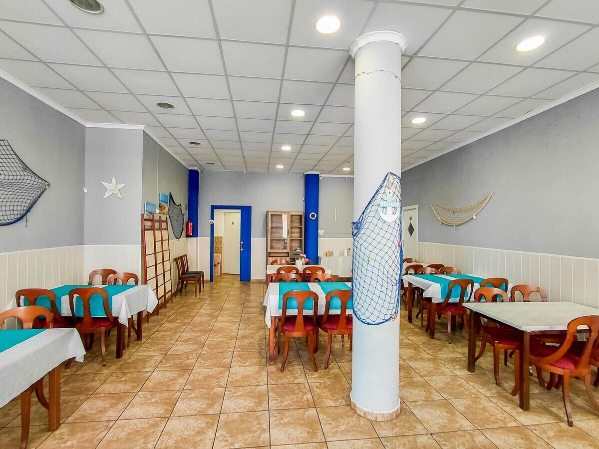 Cubelles, BAR 08880 - - - Foto del interior - Image 1 of 28
