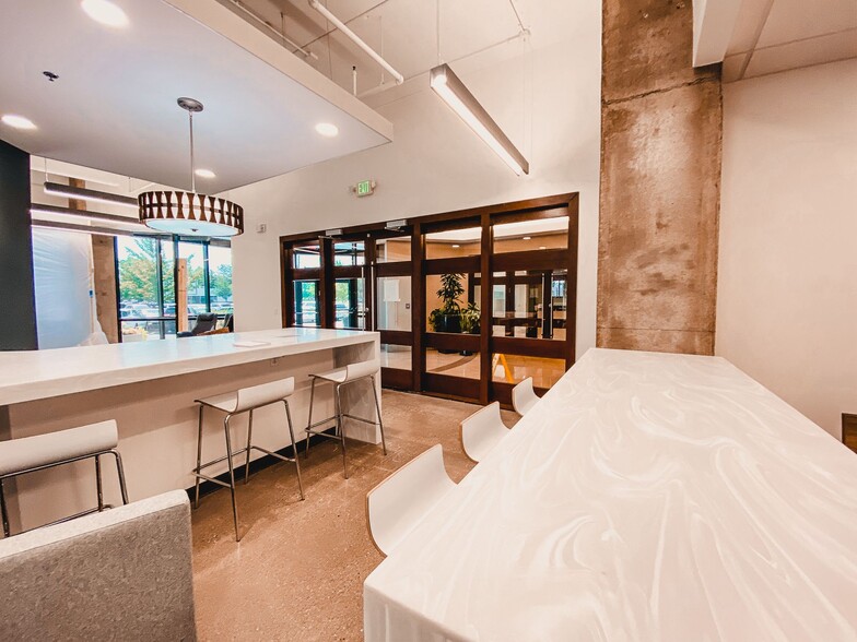 8500 Keystone Crossing, Indianapolis, IN en alquiler - Foto del interior - Imagen 3 de 4