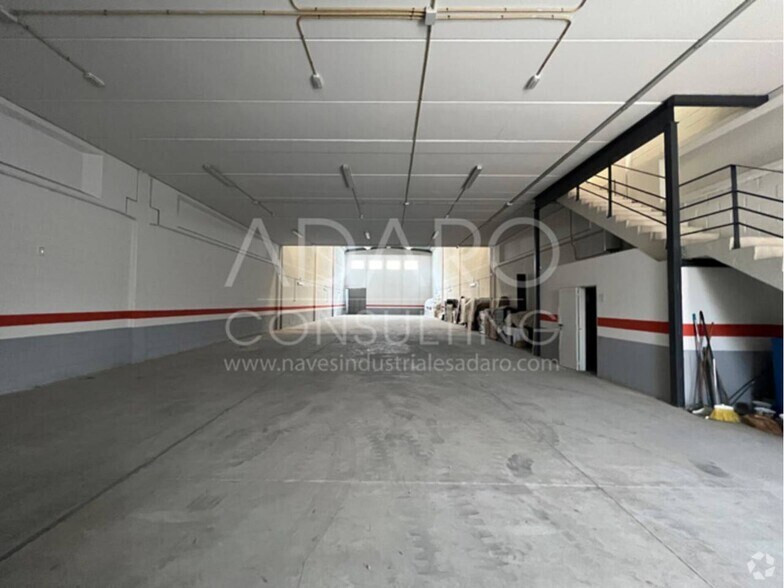 Nave en Torrejón de Ardoz, Madrid en venta - Foto del edificio - Imagen 2 de 4