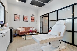 7185 Manchester Rd, Maplewood, MO en alquiler Foto del interior- Imagen 2 de 3