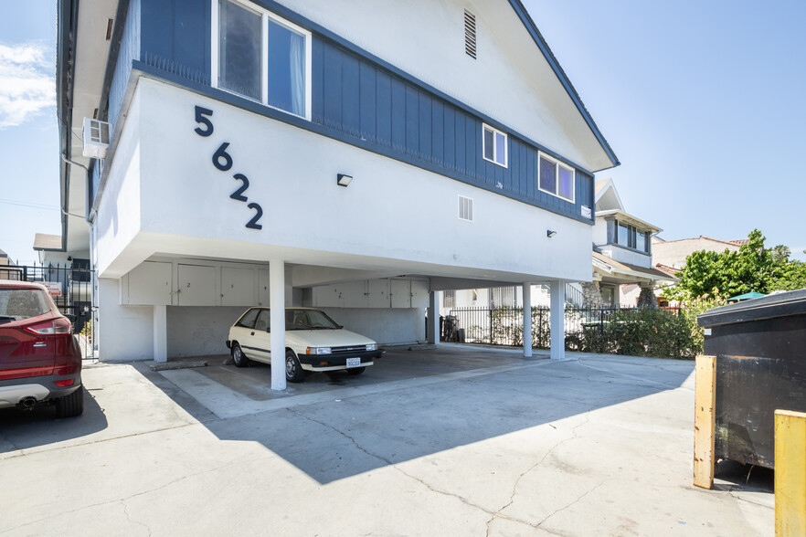 5622 La Mirada Ave, Los Angeles, CA en venta - Foto del edificio - Imagen 3 de 18