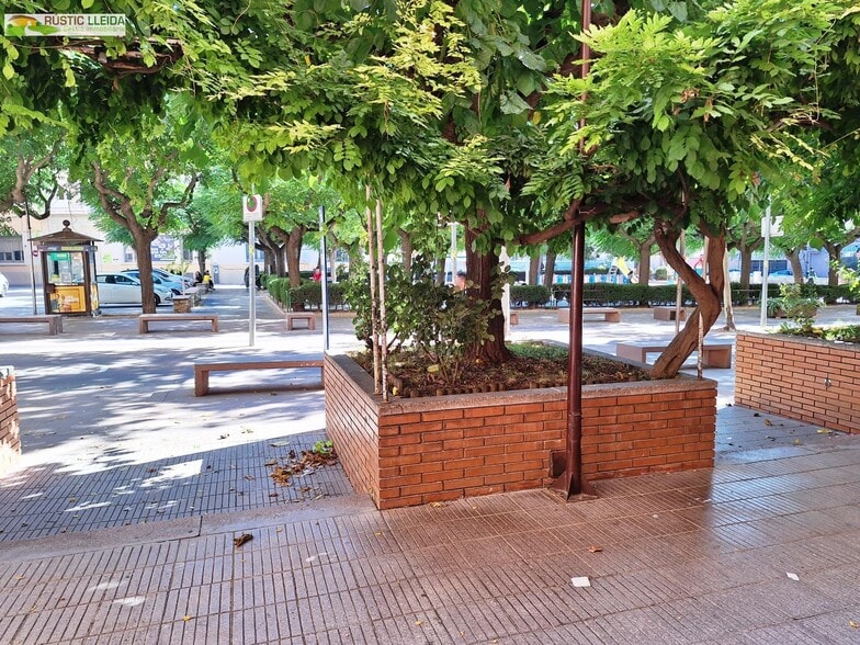 Local en Tàrrega, Lérida en alquiler - Foto del edificio - Imagen 3 de 3