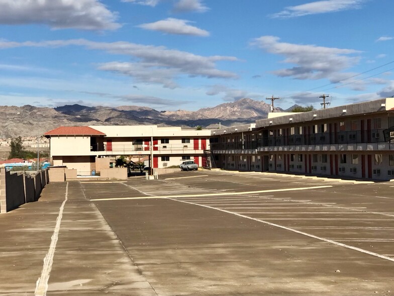 1978 Highway 95, Bullhead City, AZ en venta - Foto del edificio - Imagen 1 de 11