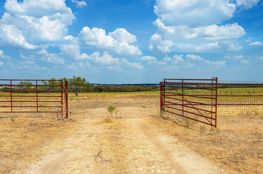 600 County Road 242, Georgetown, TX en venta - Foto del edificio - Imagen 3 de 13