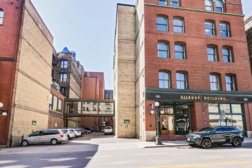 413 Wacouta St, Saint Paul, MN en alquiler - Foto del edificio - Imagen 3 de 32