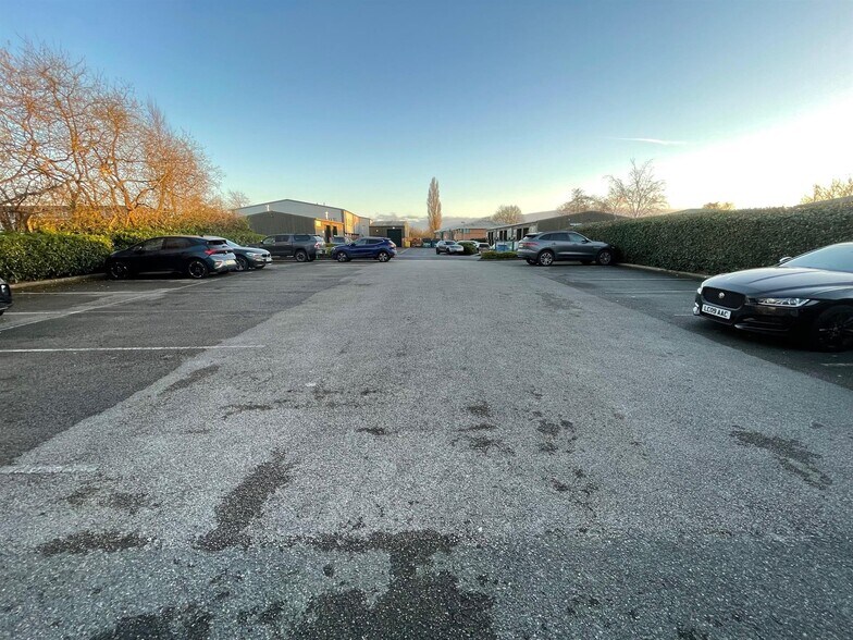 Euxton Ln, Chorley en alquiler - Foto del edificio - Imagen 3 de 9