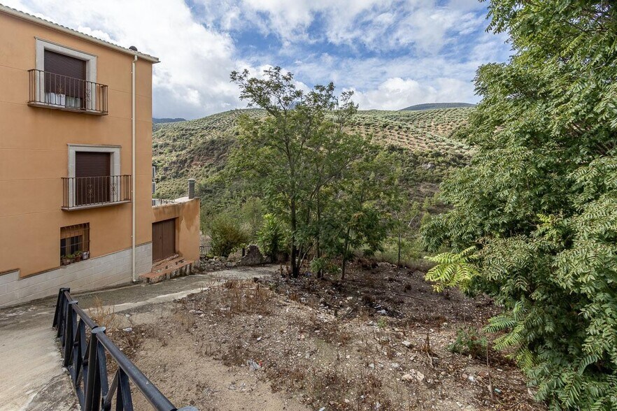 Terreno en Jaén en venta - Foto del edificio - Imagen 3 de 7