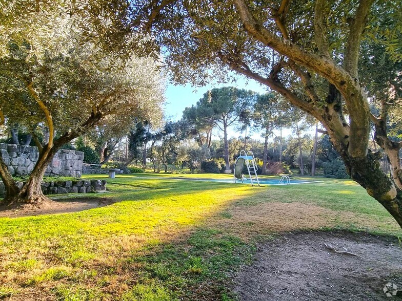 Terrenos en Boadilla Del Monte, MAD en venta - Foto del edificio - Imagen 2 de 5