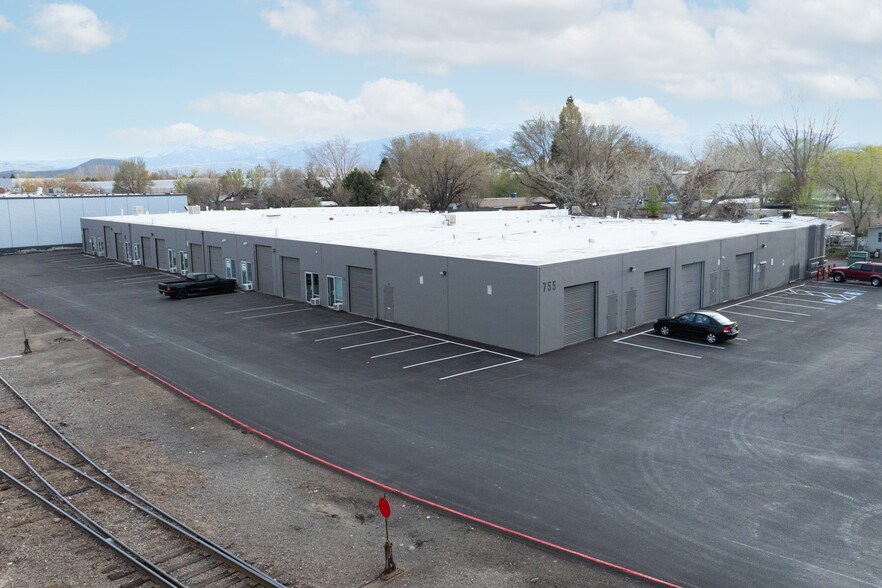 755 E Greg St, Sparks, NV en alquiler - Foto del edificio - Imagen 3 de 12