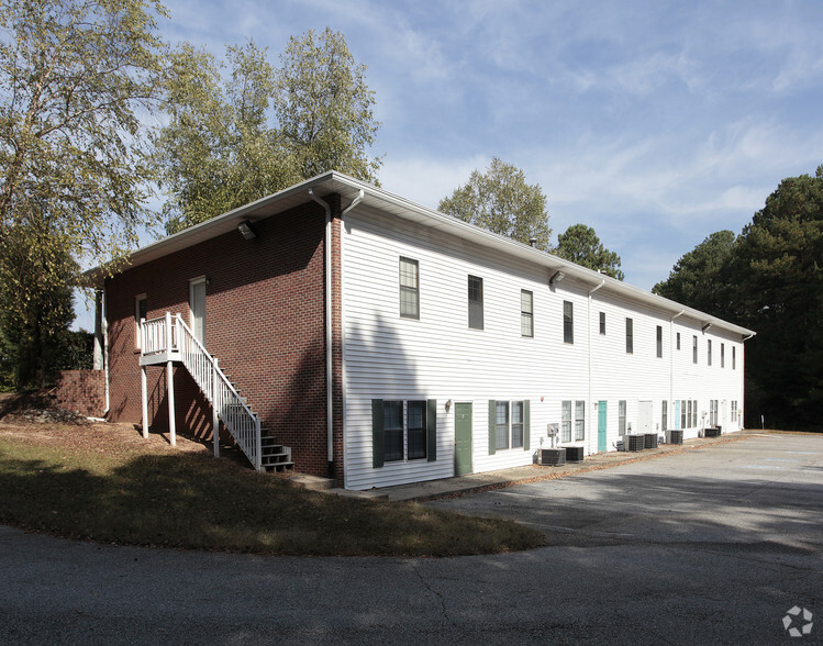 115 Huntington Park Dr, Fayetteville, GA en alquiler - Foto del edificio - Imagen 2 de 11