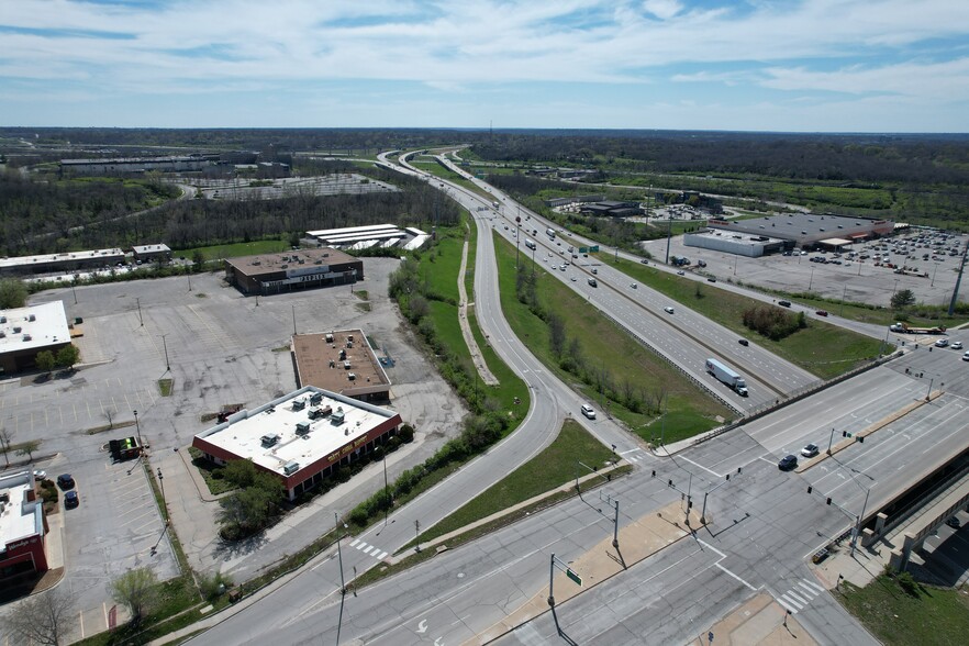 Bannister Square Redevelopment cartera de 3 inmuebles en venta en LoopNet.es - Foto del edificio - Imagen 3 de 8