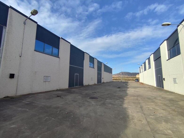 Nave en Hormilla en venta - Foto del edificio - Imagen 3 de 13