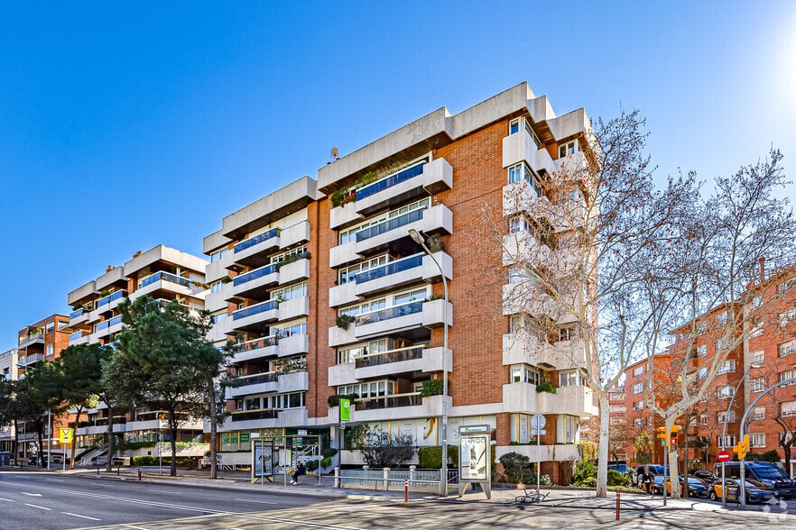 Oficina/Local en Barcelona, Barcelona en alquiler - Foto del edificio - Imagen 2 de 3