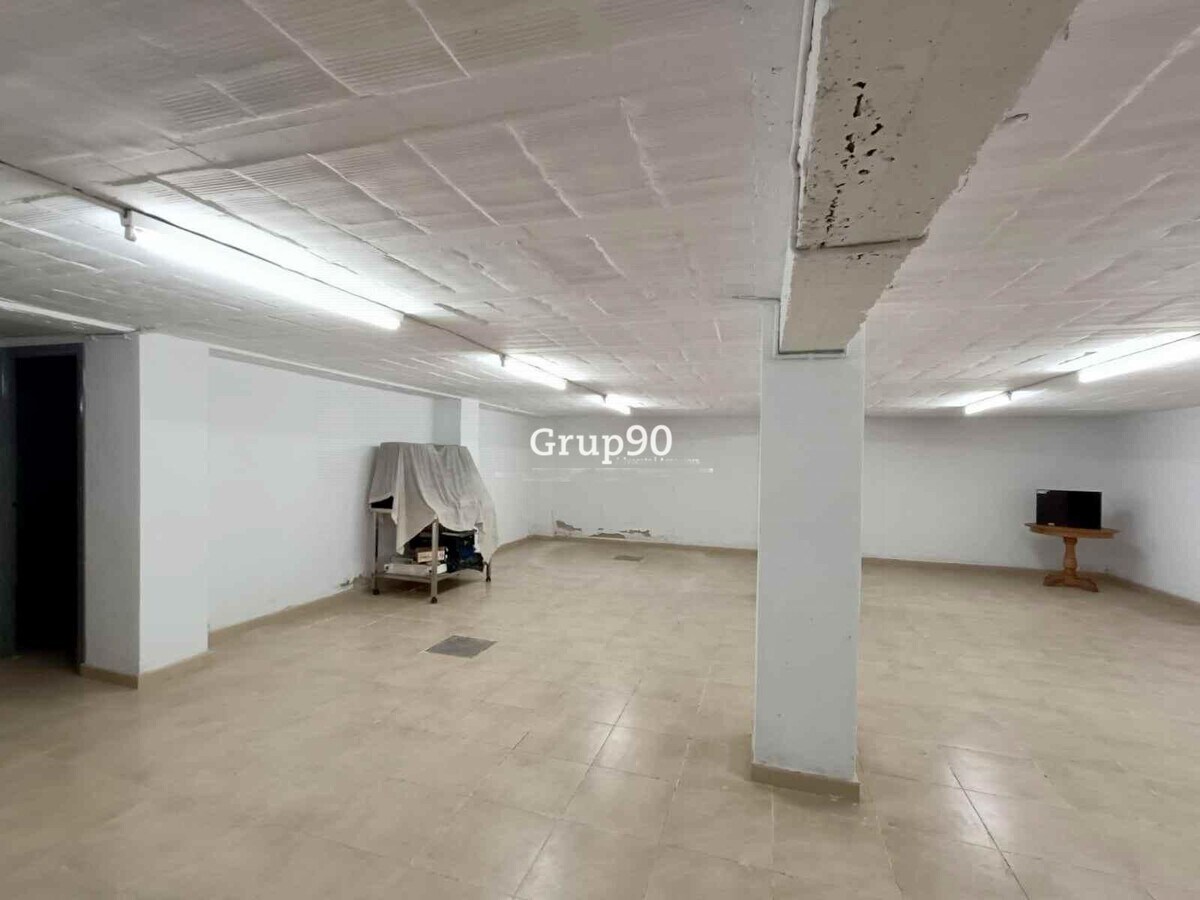 Lleida, LER 25002 -  -  - Foto del interior - Image 2 of 9