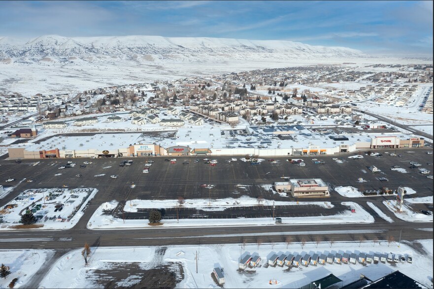 2441 Foothill Blvd, Rock Springs, WY en alquiler - Foto del edificio - Imagen 3 de 5