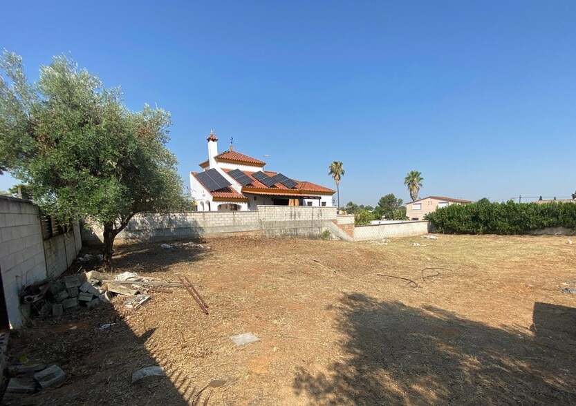 Terreno en Palomares del Río, Sevilla en venta - Foto del edificio - Imagen 1 de 10