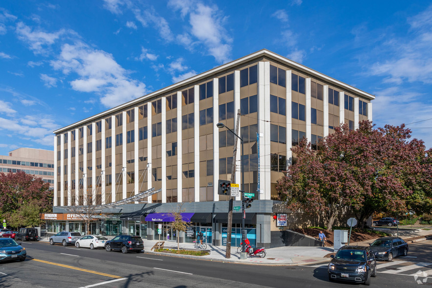 5225 Wisconsin Ave NW, Washington, DC en alquiler - Foto del edificio - Imagen 1 de 14