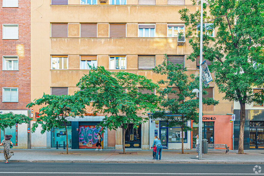 Calle Narváez, 33, Madrid, Madrid en alquiler - Foto del edificio - Imagen 2 de 2