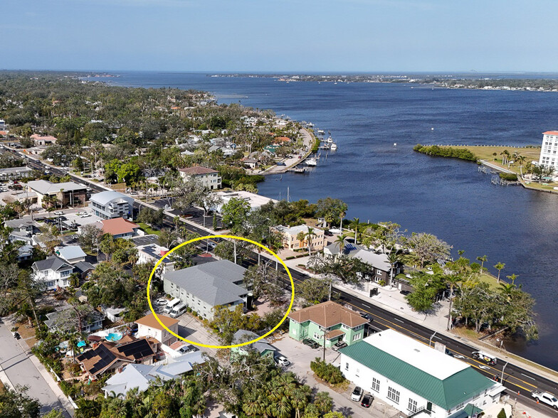 1725 Manatee Ave, Bradenton, FL en venta - Foto del edificio - Imagen 2 de 14