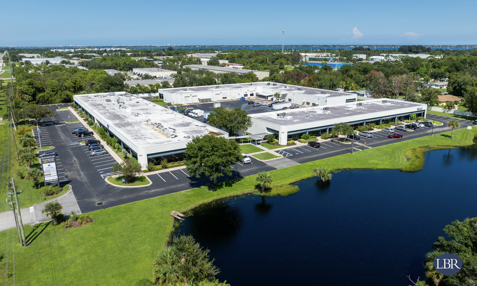 1571 NE Robert J Conlan Blvd, Palm Bay, FL en alquiler - Foto del edificio - Imagen 1 de 5