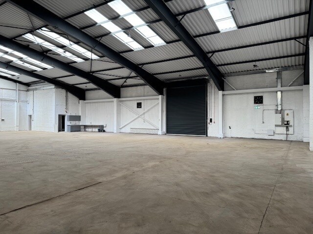 100 Borron St, Glasgow en alquiler - Foto del edificio - Imagen 2 de 45