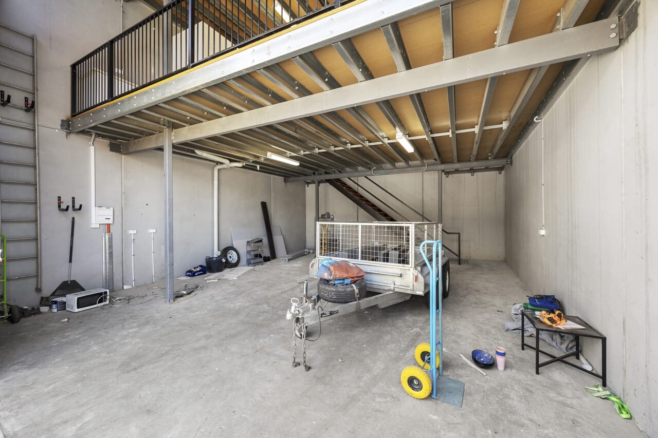 11-13 Chandos St, Cheltenham, VIC 3192 - Unidad 1 - - Foto del interior - Image 1 of 7