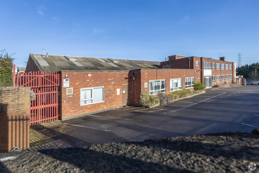 Denington Rd, Wellingborough en venta - Foto del edificio - Imagen 1 de 2