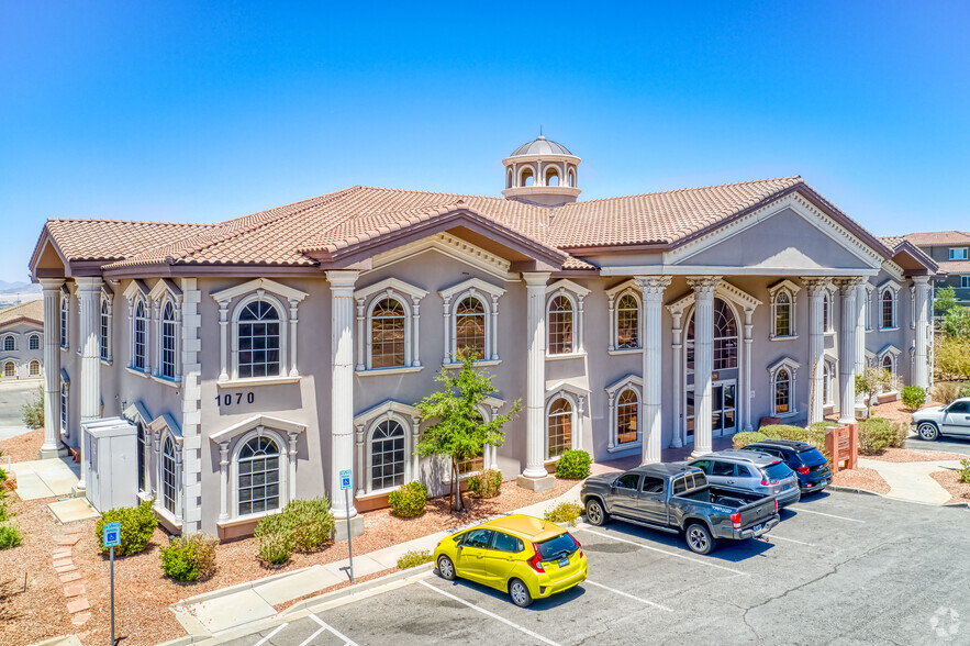 1070 W Horizon Ridge Pky, Henderson, NV en alquiler - Foto principal - Imagen 1 de 30