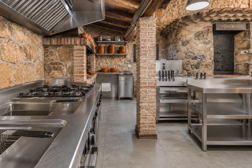 Local en Santa María de la Alameda, Madrid en venta - Foto del interior - Imagen 3 de 15