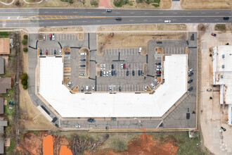 610 S Kelly Ave, Edmond, OK - VISTA AÉREA  vista de mapa