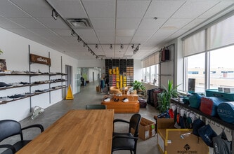 8270-8310 Ch Devonshire, Mt Royal, QC en alquiler Foto del edificio- Imagen 2 de 5